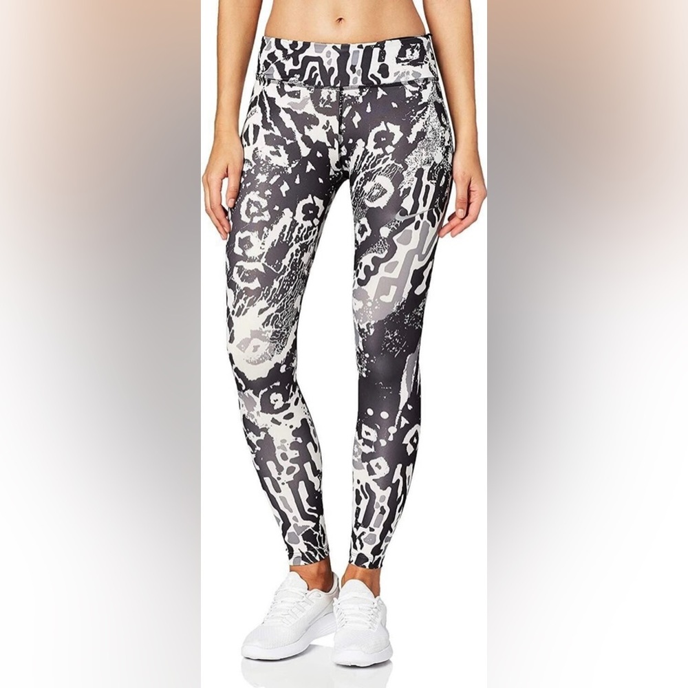 Nike Women's Black & White Patterned Leggings